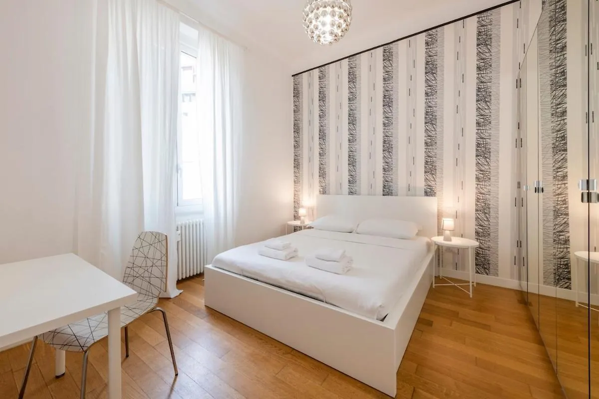 Luxury 3 Bedrooms Apt - B Home 米兰 公寓